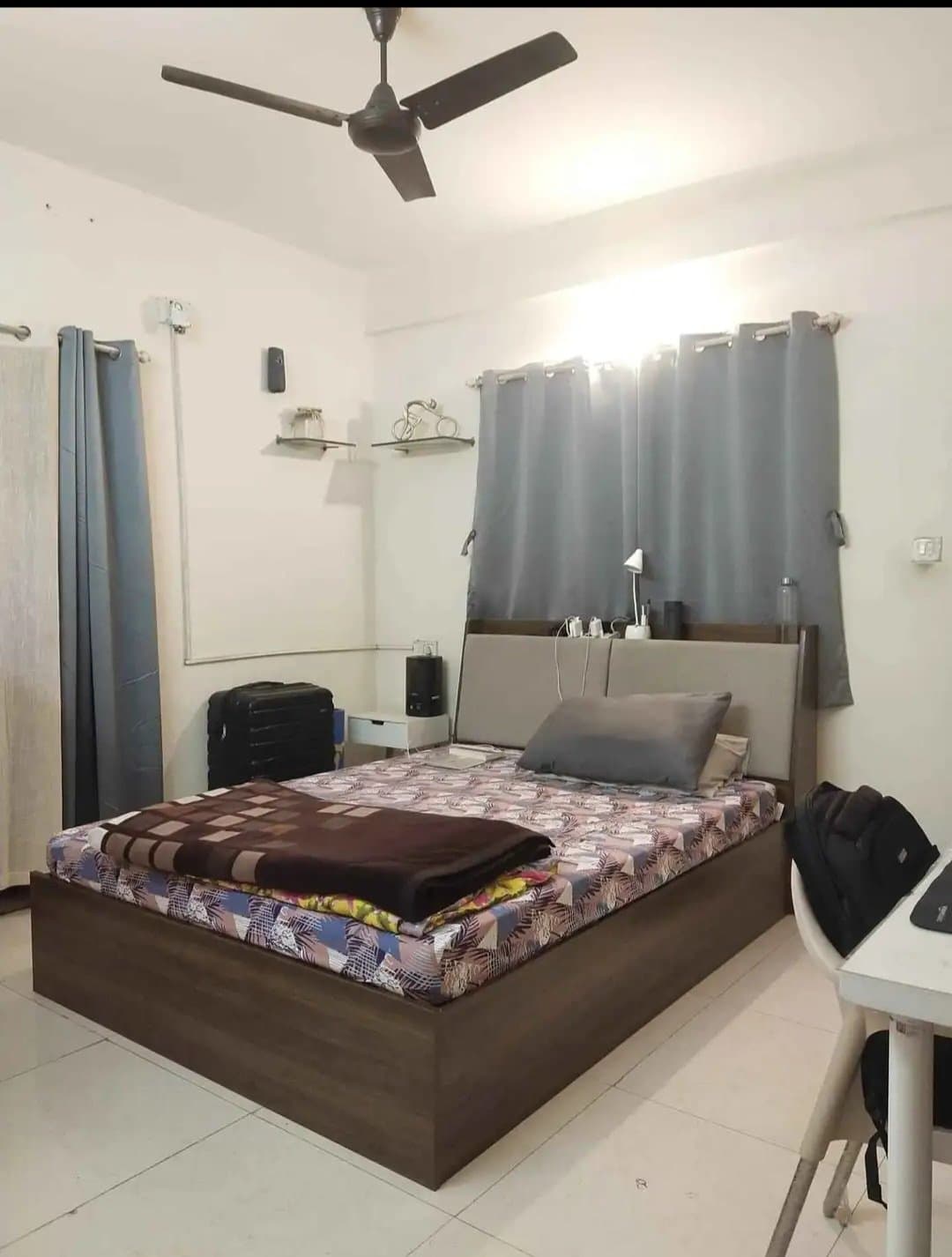 3 BHK Apartment for Rent in Chinnapanna Halli, Bangalore – image 3 of 9