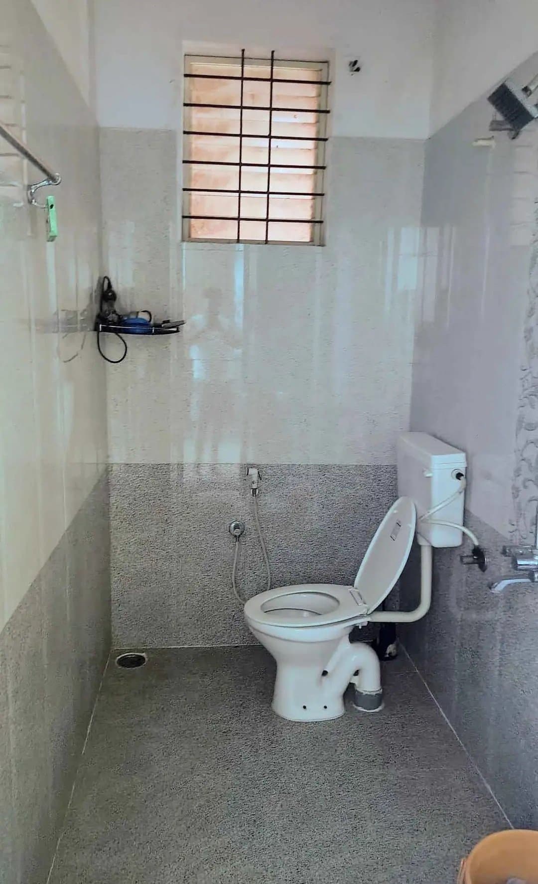 2 BHK House for Rent in Hebbal Kempapura, Bangalore – image 7 of 9