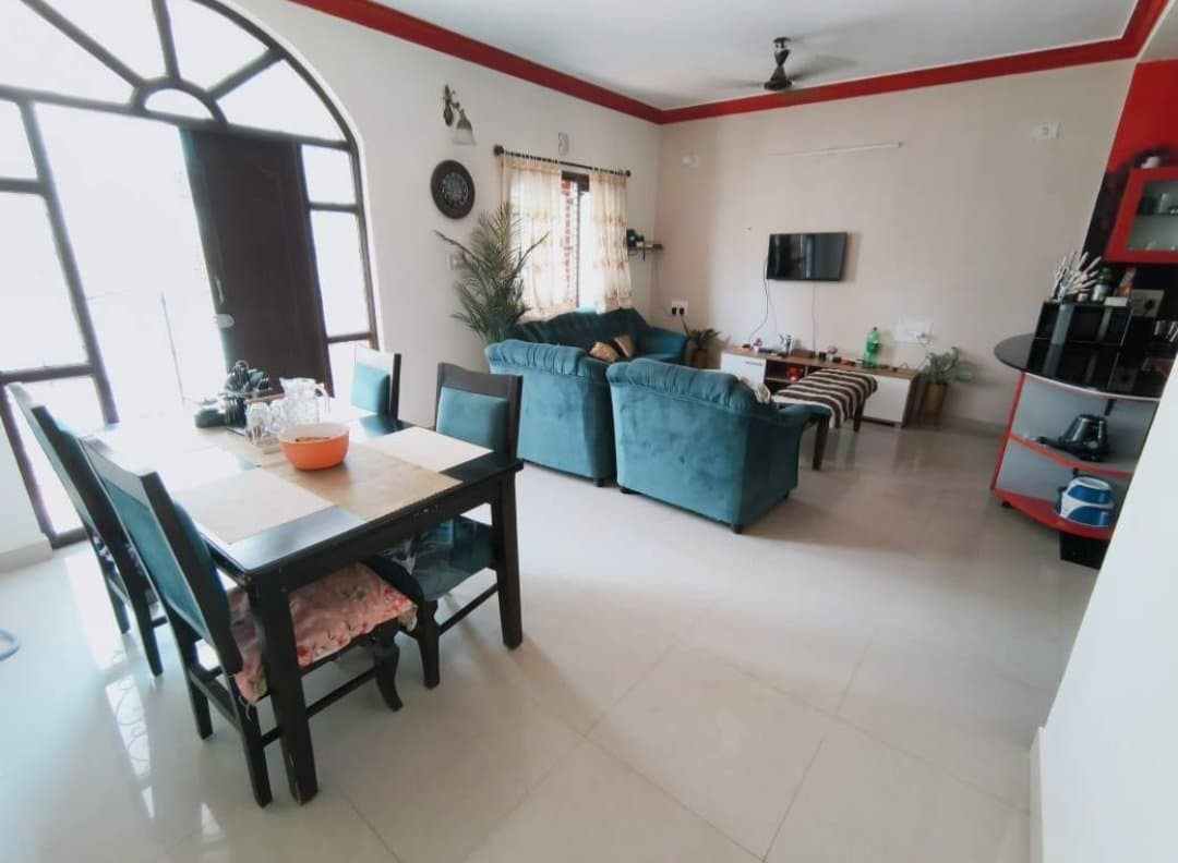 3 BHK House for Rent in Kacharakanahalli, Bangalore – image 3 of 7