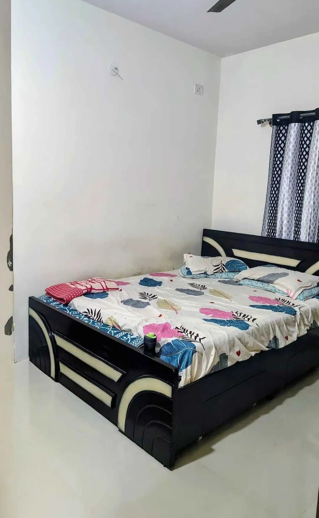 2 BHK House for Rent in Hebbal Kempapura, Bangalore – image 2 of 9