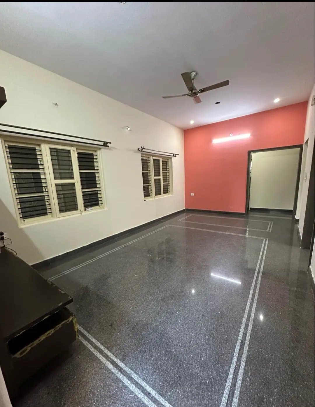 2 BHK House for Rent in Krishnarajapuram, Bangalore – image 3 of 9