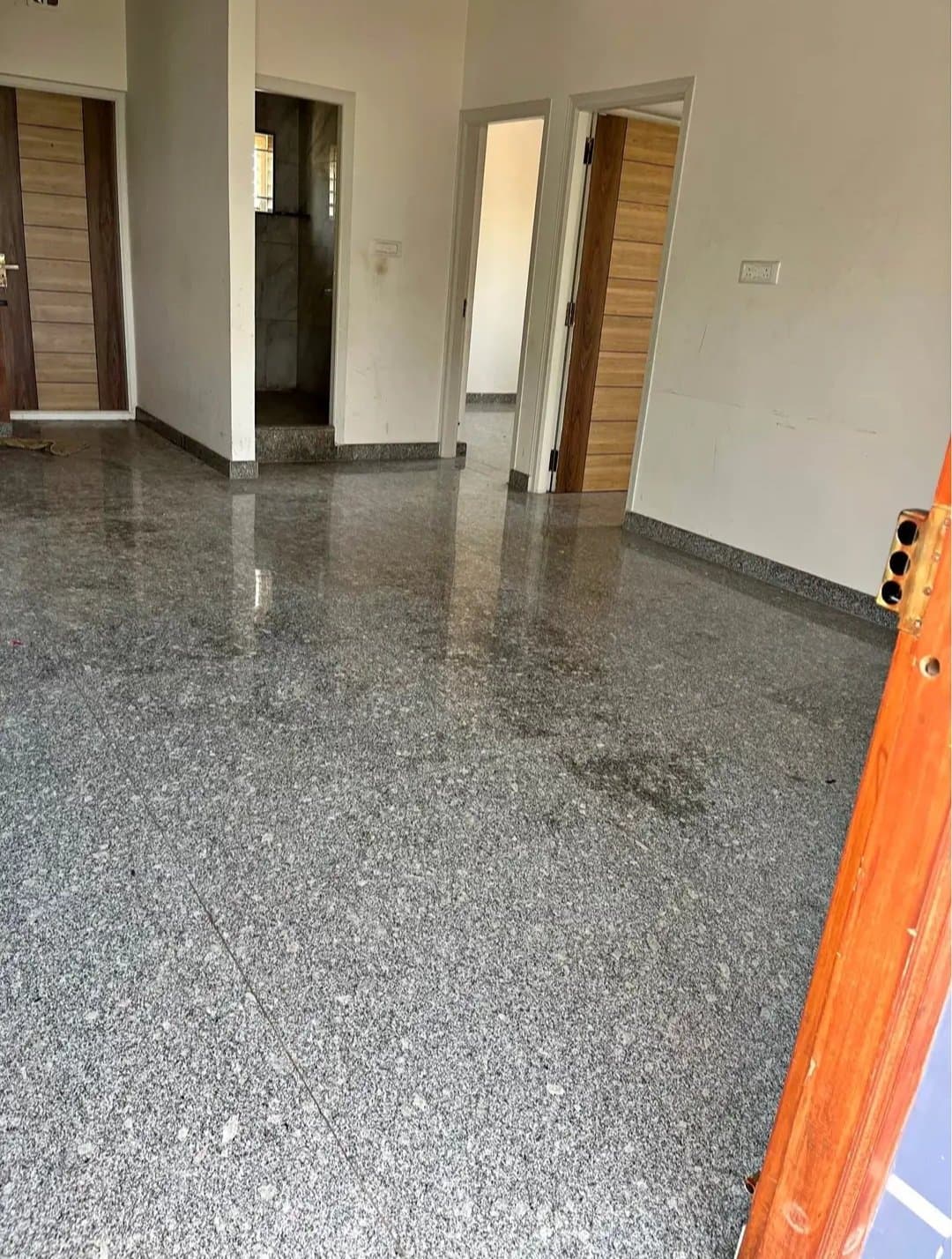 2 BHK House for Rent in Electronic City, Bangalore – image 3 of 3