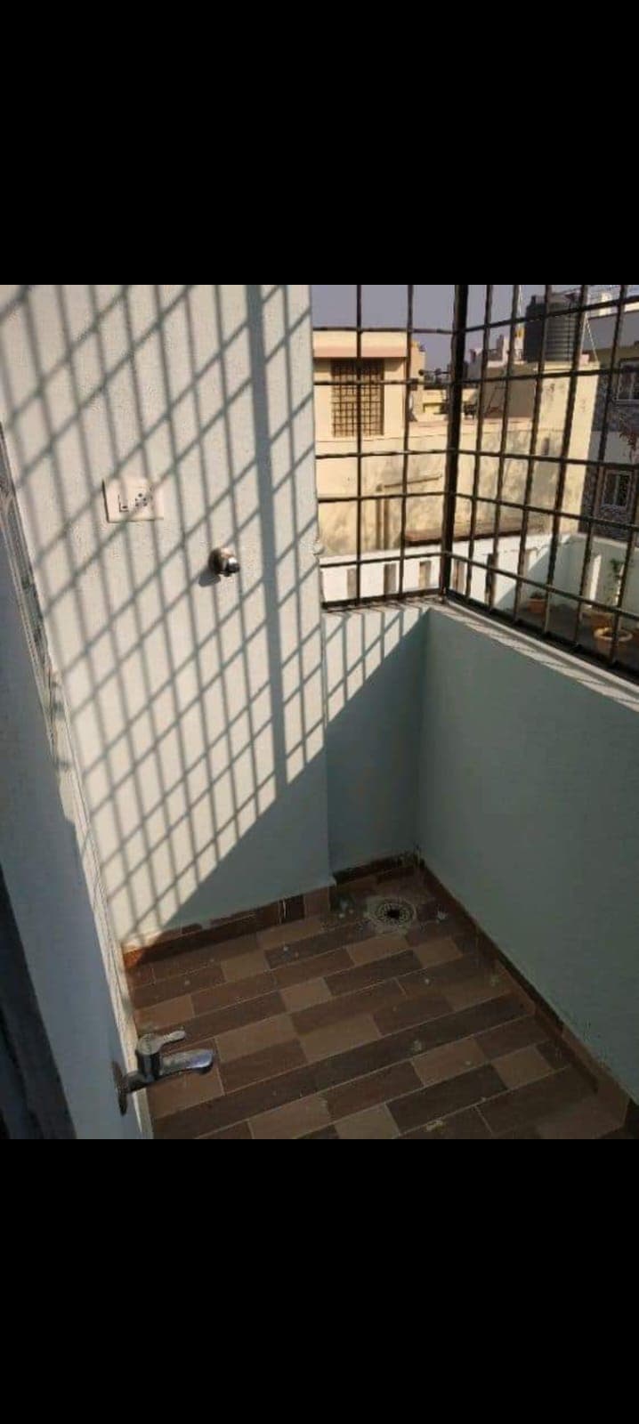 2 BHK House for Rent in Green Woods Layout, Bangalore – image 8 of 9