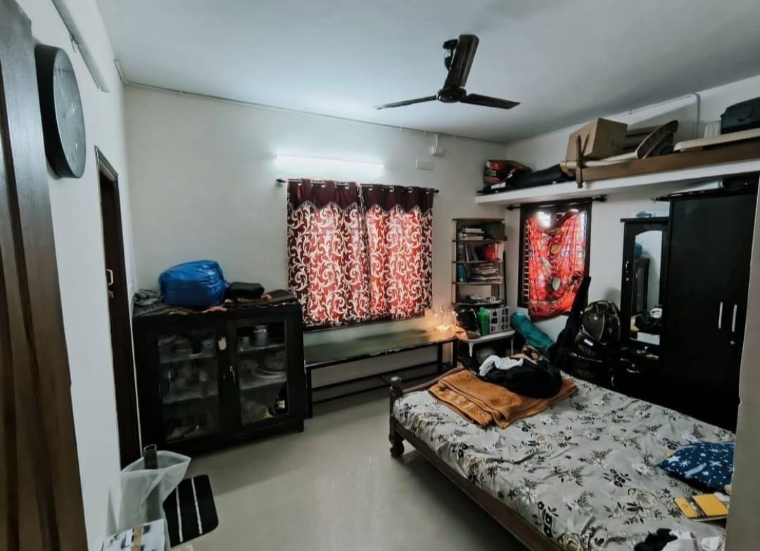 3 BHK House for Rent in Kacharakanahalli, Bangalore – image 6 of 7