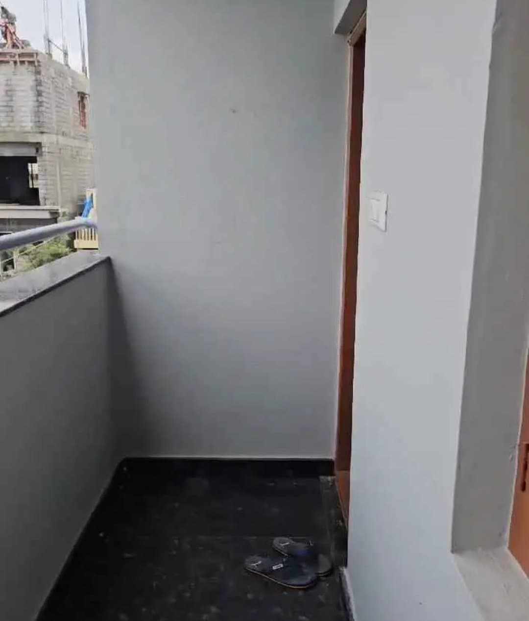 2 BHK House for Rent in Varthur, Bangalore – image 2 of 8