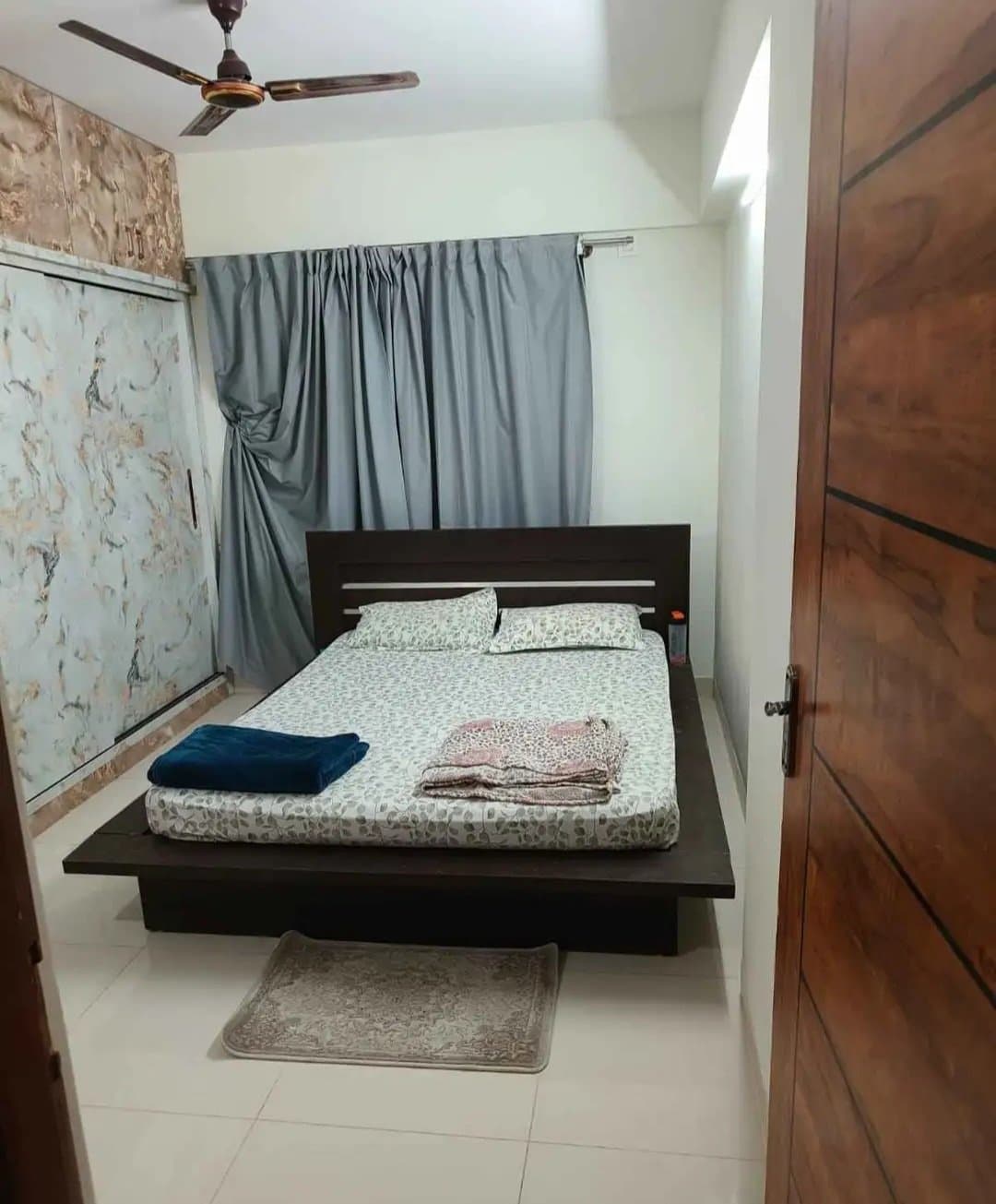 2 BHK Apartment for Rent in Electronic City Phase I, Bangalore – image 3 of 10