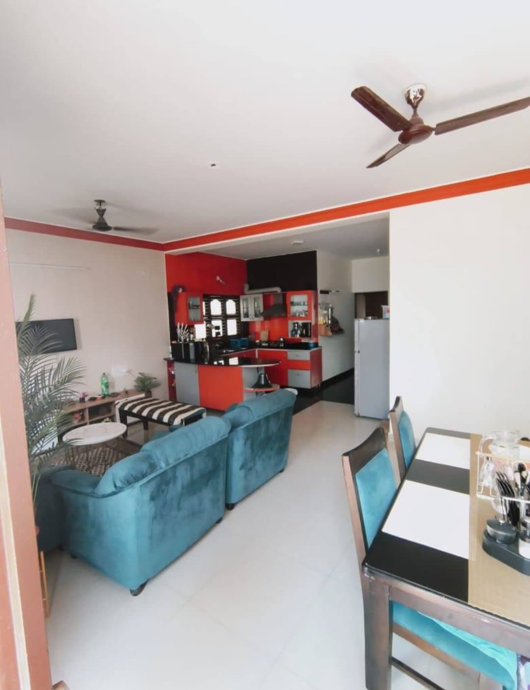 3 BHK House for Rent in Kacharakanahalli, Bangalore – image 2 of 7